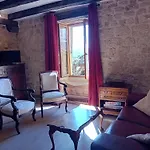 Maison De La Ruelle Dans La Bastide De Domme Perigord Vallee De La Dordogne