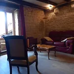 Maison De La Ruelle Dans La Bastide De Perigord Vallee De La Dordogne *