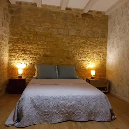 Feriehus Maison De La Ruelle Dans La Bastide De Perigord Vallee De La Dordogne *